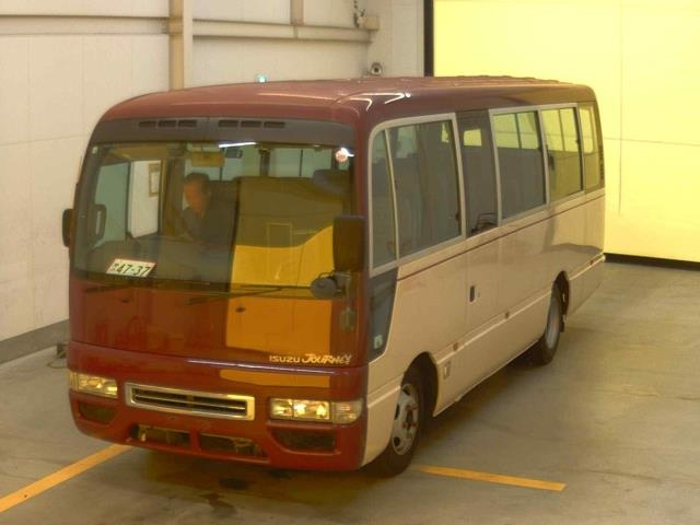 ISUZU JOURNEY 2009