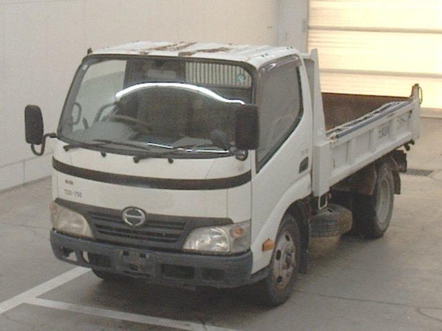 HINO DUTRO 2010