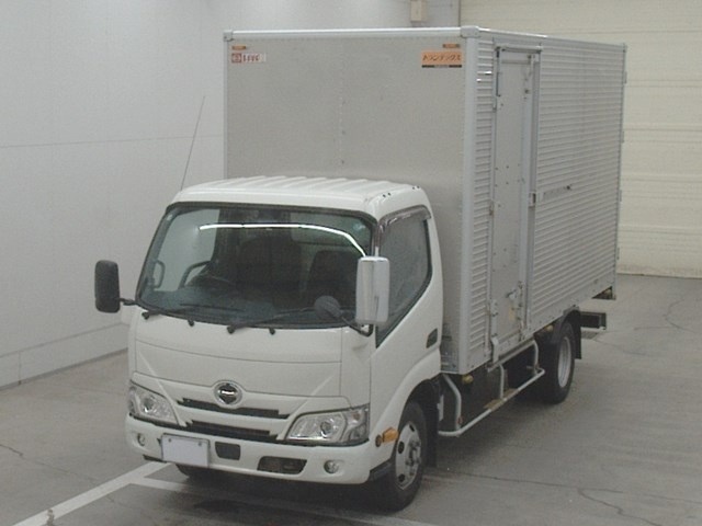 HINO DUTRO 2022