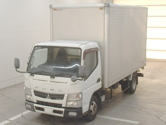 MITSUBISHI CANTER 2015