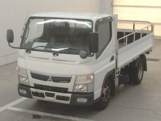 MITSUBISHI CANTER 2020