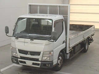 MITSUBISHI CANTER 2015
