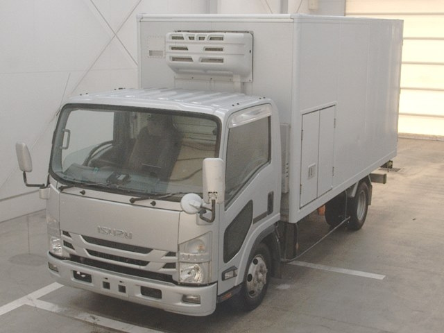 ISUZU ELF 2015