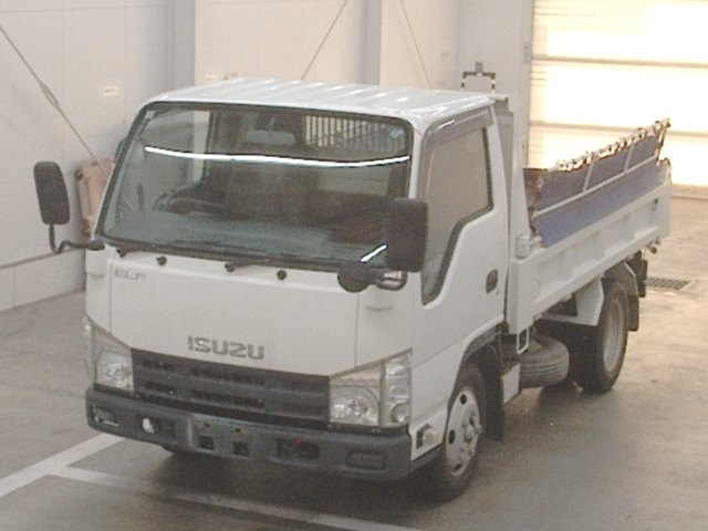 ISUZU ELF 2013