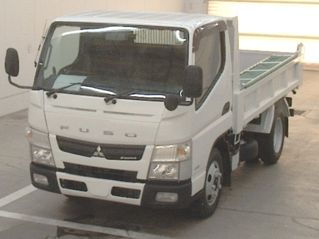 MITSUBISHI CANTER 2016
