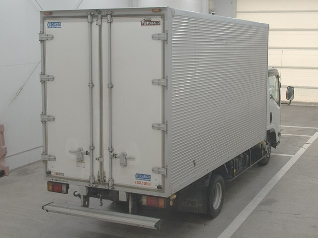 ISUZU ELF 2019