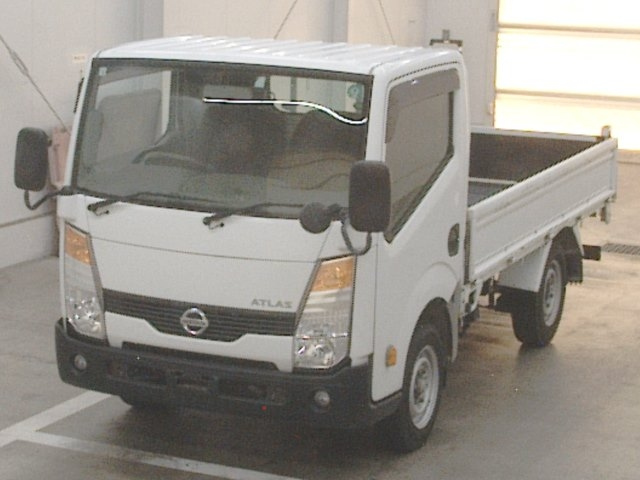 NISSAN ATLAS 2017