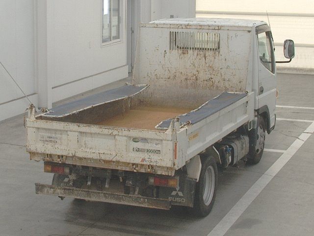 MITSUBISHI CANTER 2018