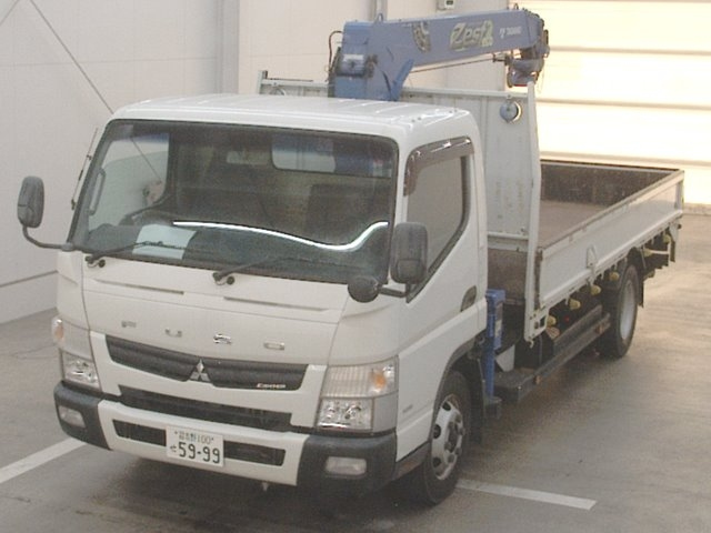 MITSUBISHI CANTER 2015