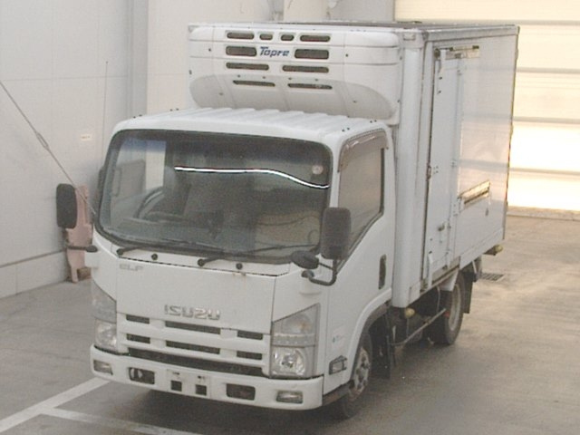 ISUZU ELF 2013
