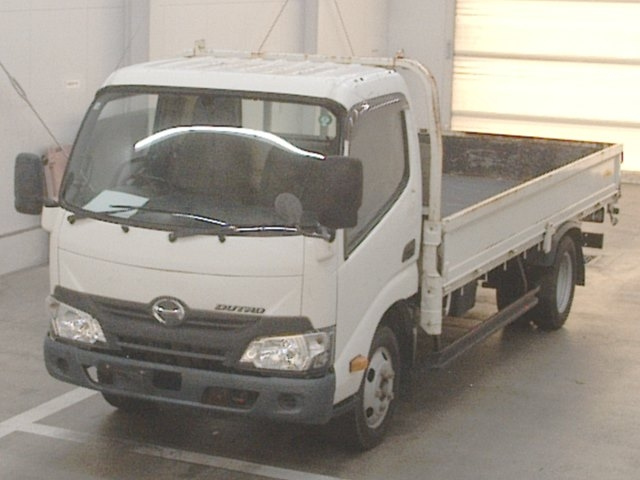HINO DUTRO 2018