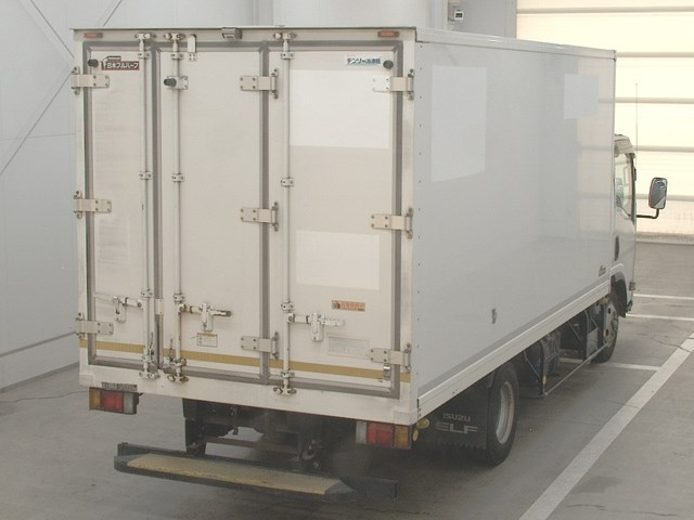 ISUZU ELF 2017