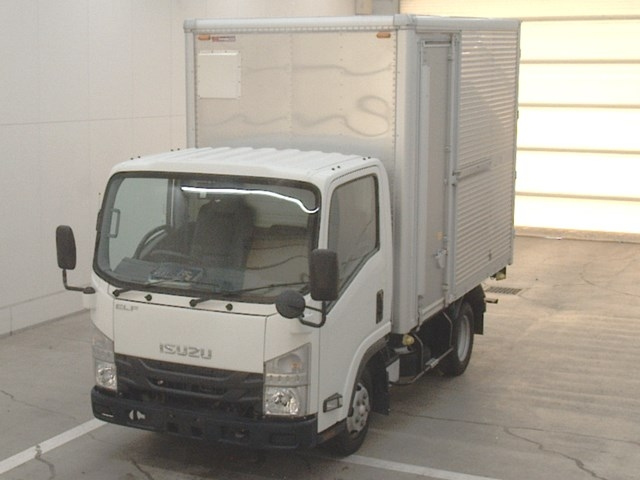 ISUZU ELF 2018