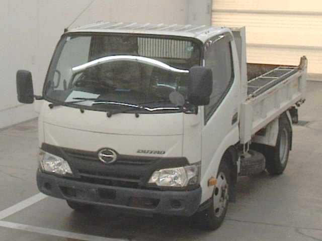 HINO DUTRO 2017