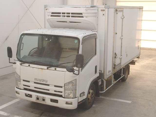 ISUZU ELF 2010