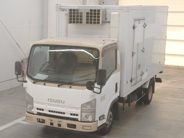 ISUZU ELF 2011