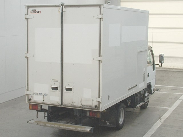 ISUZU ELF 2010