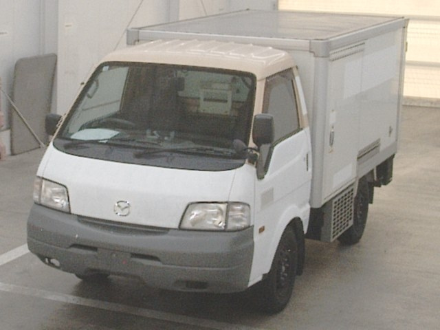 MAZDA BONGO 2018