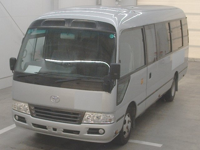 TOYOTA COASTER 2013