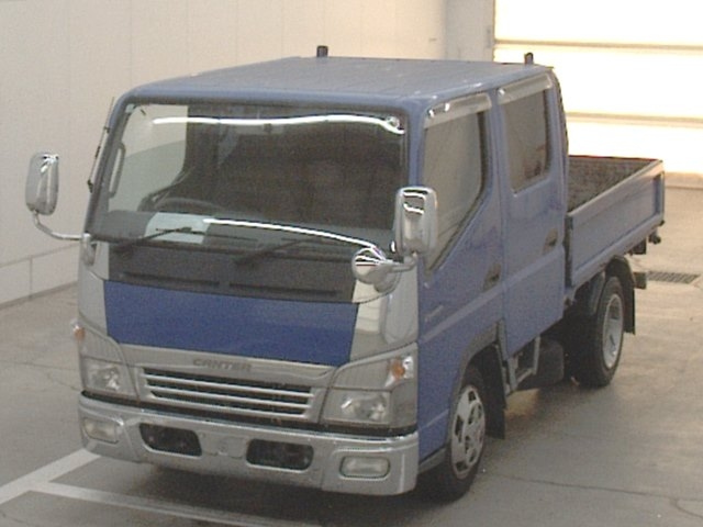 MITSUBISHI CANTER 2010