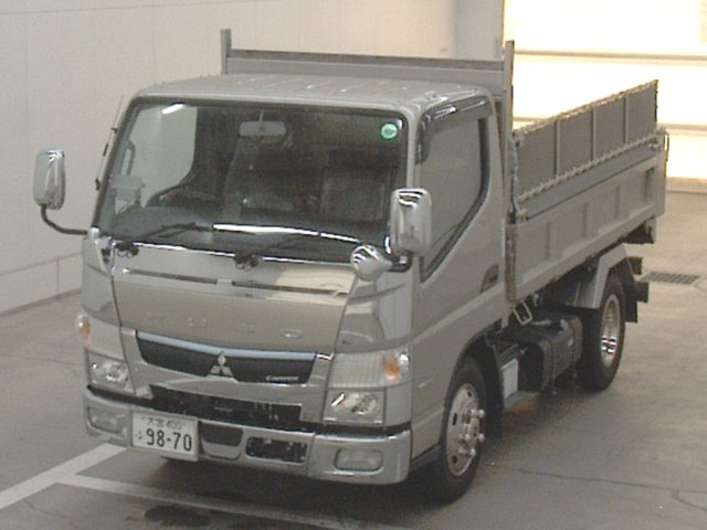 MITSUBISHI CANTER 2020