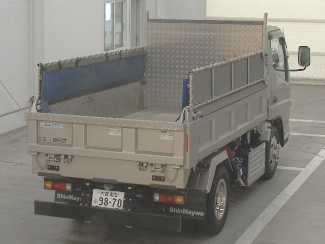 MITSUBISHI CANTER 2020