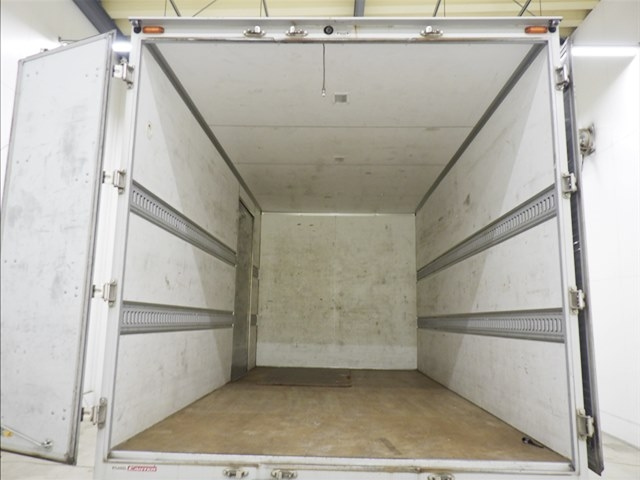 MITSUBISHI CANTER 2017