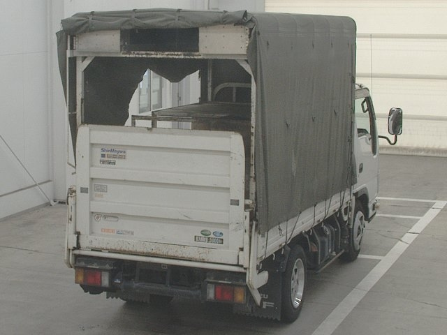 ISUZU ELF 2011