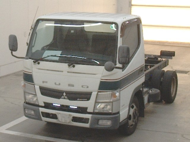 MITSUBISHI CANTER 2014