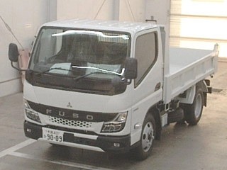 MITSUBISHI CANTER 2024