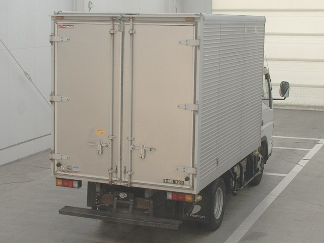 MITSUBISHI CANTER 2016