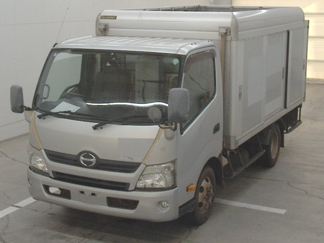 HINO DUTRO 2014