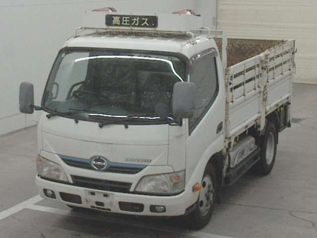 HINO DUTRO 2013