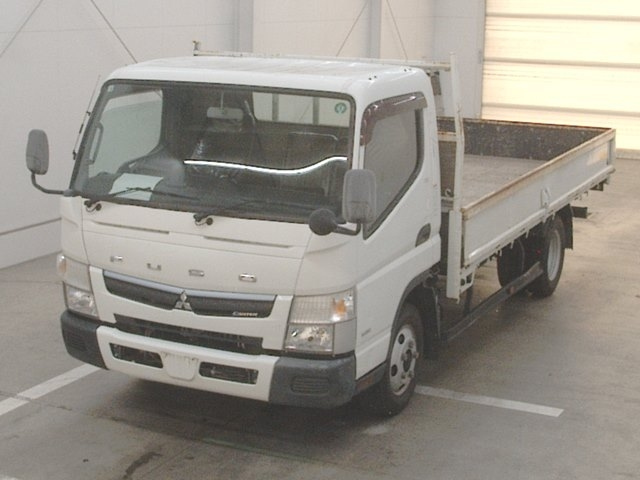 MITSUBISHI CANTER 2018