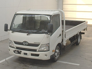 HINO DUTRO 2018