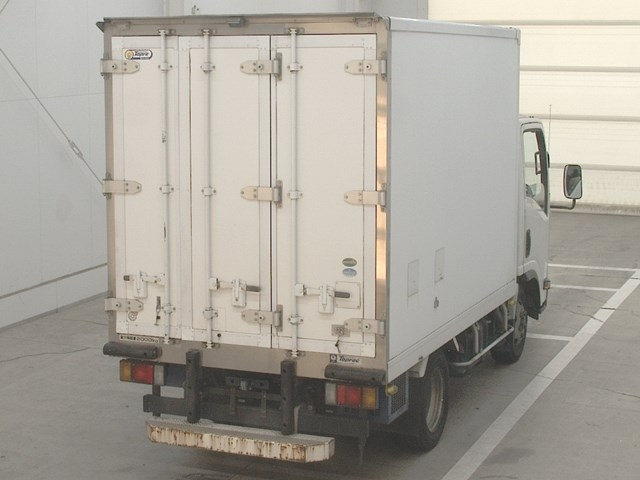 ISUZU ELF 2014