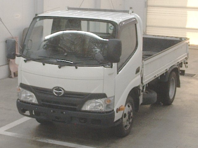 HINO DUTRO 2014