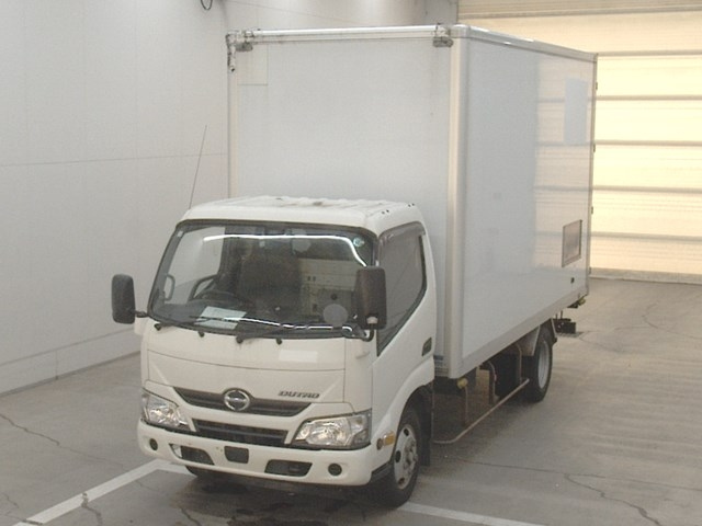 HINO DUTRO 2018