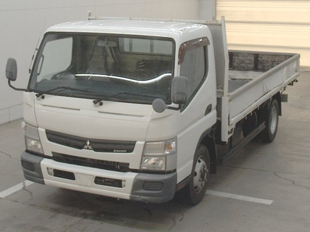 MITSUBISHI CANTER 2014