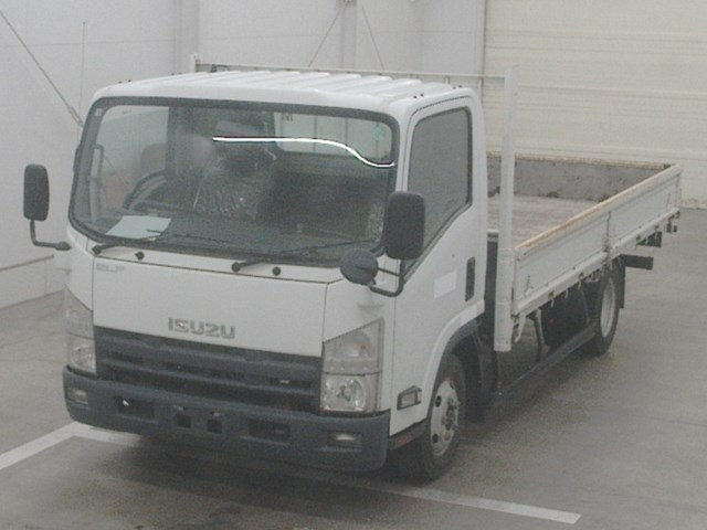ISUZU ELF 2011