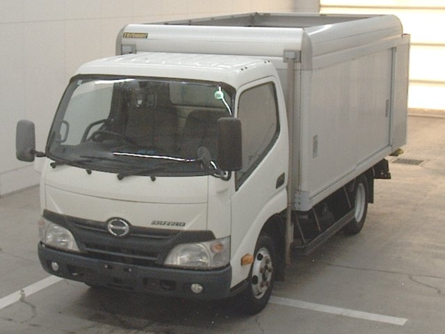 HINO DUTRO 2013