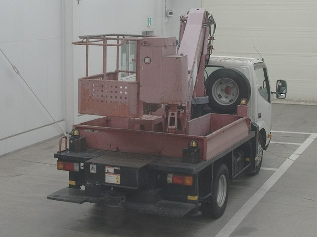 HINO DUTRO 2012