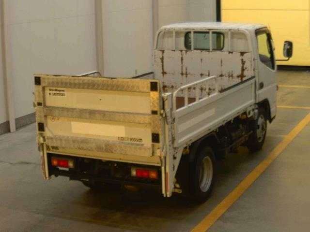 MITSUBISHI CANTER 2015