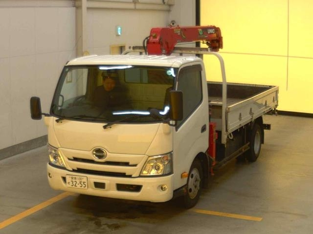 HINO DUTRO 2022