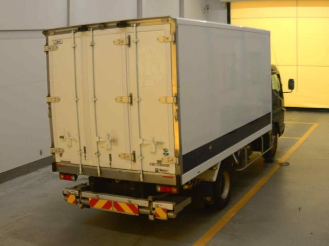 MITSUBISHI CANTER 2020
