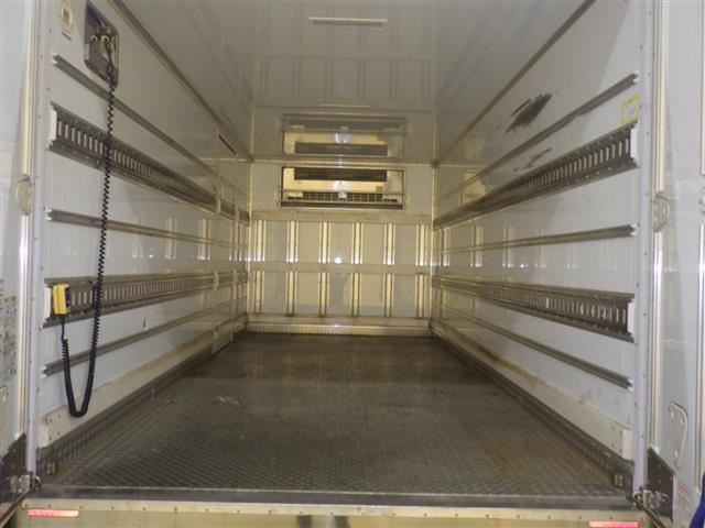 MITSUBISHI CANTER 2020