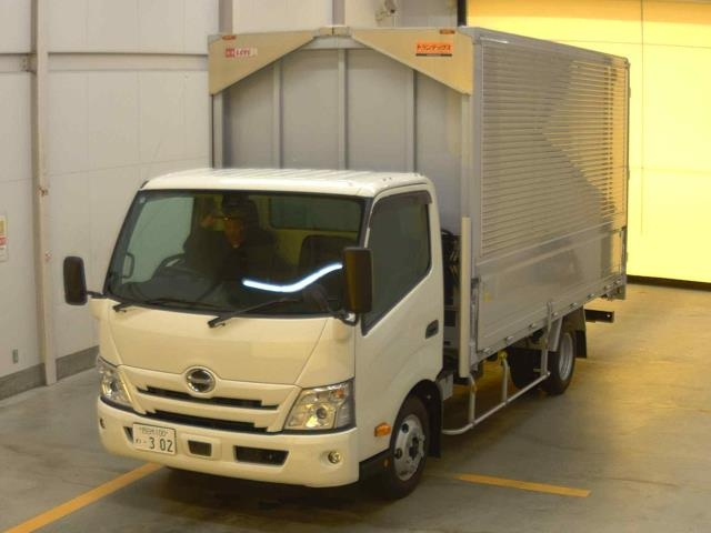 HINO DUTRO 2025