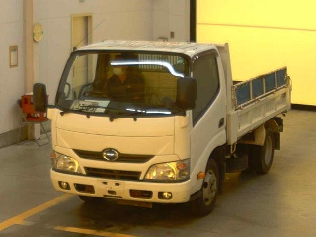 HINO DUTRO 2014