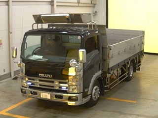 ISUZU ELF 2013