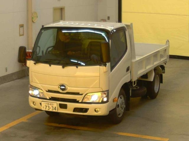 HINO DUTRO 2025